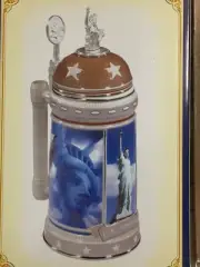 ANHEUSER-BUSCH LANDMARKS SERIES "STATUE OF LIBERTY" NIB (B)