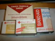 Lot of Vintage Band-Aid Full Tin Boxes Strips, Bandages (14)