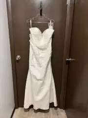 Size 16 Venus Bridal Gown Wedding Dress Ivory Strapped or Strapless w Scarf