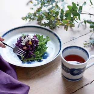 【日本Aito】美濃燒｜Blossom藍花陶瓷 餐盤20cm ‧ 藍