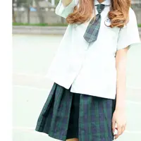 在飛比找蝦皮購物優惠-二手 新竹 磐石中學 高中 女生 夏季 制服 領結 裙子