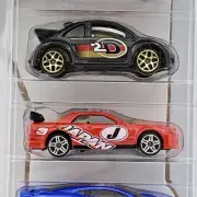 Vintage 2002 Hot Wheels Flag-Flyers 5-Car Pack “Japan” Nissan Skyline - D