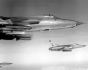 Republic F-105D Thunderchiefs Fighter Jets in flight 8x10 Vietnam War Photo 320