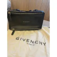 在飛比找蝦皮購物優惠-（已售出）GIVENCHY PANDORA 正品黑色小潘朵拉