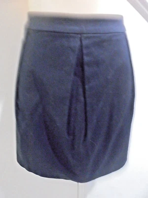 PORTMANS NWT SIZE 16 BLACK LINED PLEATED SKIRT