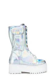 [Y.R.U.] Slayr Hi Desert Boots - Holo