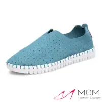 在飛比找momo購物網優惠-【MOM】縷空透氣貼腳超輕軟底休閒樂福鞋 懶人鞋(天藍)