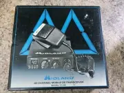 NOS Compact MIDLAND CB Radio 77-104 40 Channel Transceiver NEW IN BOX 77-104