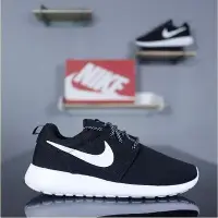 在飛比找Yahoo!奇摩拍賣優惠-耐吉 Nike Roshe Run One 黑白 奧運倫敦 