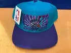 S9-48 CHARLOTTE HORNETS - SNAPBACK - VINTAGE CAP/HAT - NEW WITHOUT TAGS
