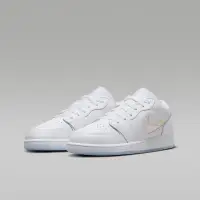 在飛比找momo購物網優惠-【NIKE 耐吉】籃球鞋 運動鞋 AIR JORDAN 1 