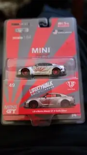 MINI GT 1:64 Nissan GTR R35 LB WORKS Diecast Model Car True Scale NISMO New