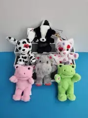 BUILD A BEAR 6 Mini Beans Bean Valentines Frog Hippo Dog Cat Skunk 2025 BNWT