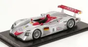 Spark AUDI R8 3.6L TURBO V8 WINNER 24h LE MANS 2000 #8 with Showcase 1/18 Scale