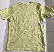 Volcom T-Shirt Men's size Large Yellow Short Sleeve Logo