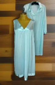 Vintage Vanity Fair Azure Blue Nylon NightGown & Robe Peignoir Set Large NWT USA