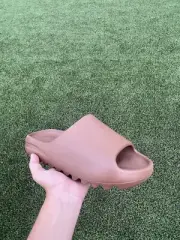 Yeezy Slide