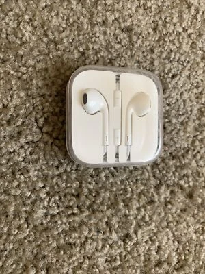 Original OEM Apple Wired iPhone iPad iPod Ear Buds with Case White 3.5mm New