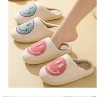 在飛比找樂天市場購物網優惠-FB4053 韓版秋冬季可愛笑臉毛毛厚底棉拖鞋