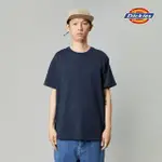 【DICKIES】男女款深海軍藍純棉胸前刺繡LOGO徽章短袖T恤｜DK013083CG7