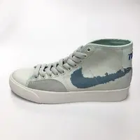 在飛比找momo購物網優惠-【NIKE 耐吉】SB Blazer Court Mid P