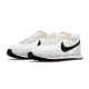 【NIKE 耐吉】NIKE Waffle Trainer 2 麂皮 休閒鞋 米白黑 男款 DH1349-100 女款 DA8291-100