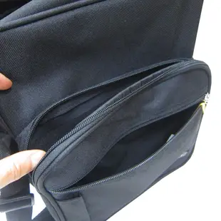 側背包中容量工作袋防水尼龍布台灣製造品質保證可A4資夾工作上班上學插筆外袋 (2.4折)