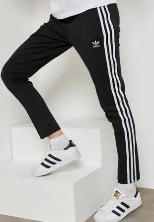 adidas 愛迪達 Adidas Originals 黑色長褲 棉長褲 縮口褲 angelababy 女 CE2400