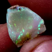 05.60Ct Natural AAA+ Ethiopian "Play-Of-Color" Fire Opal Rough Pleasant Gemstone