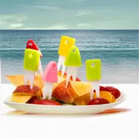 在飛比找ETMall東森購物網優惠-水果叉套裝創意可愛韓版甜品叉蛋糕叉卡通創意便攜兒童水果簽叉子
