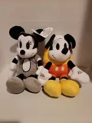 Disney Mickey & Minnie Mouse Candy Corn / Mummy Costume Plushes Halloween NEW