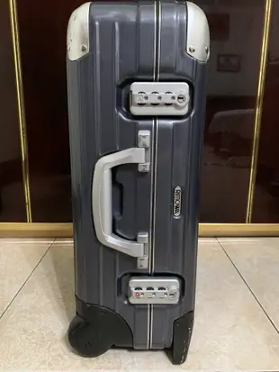 二手正品 Rimowa Limbo 兩輪標準 登機箱 20吋 深灰 時尚灰 Topas salsa 可參考