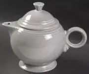 Fiesta ware Teapot in Pearl Grey