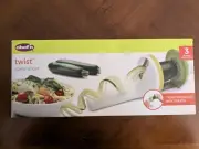 Chef'n Twist Spiral Slicer ~ NEW-IN BOX ~ Lightweight Handheld Veggie Slicer