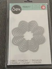 Sizzix Framelits Flowers 7pc set #657553 Retail $19.99