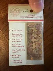 Dollhouse Miniatures 12 Vintage Ornaments Clare Bell #1722 DIY Antique Brass