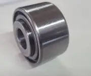 TORO TX 1000 MINI LOADER - MID ROLLER BEARINGS