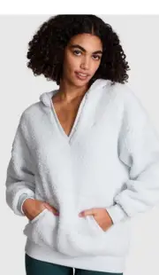 Victoria’s Secret Pink Hydrangea Blue Varsity Sherpa Pullover Hoodie SMALL