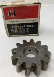 51046D Gear Oil Pump New Old Stock Fits T9 TD9 TD6