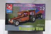 AMT ERTL VAMPIRE VAN SCALE 1:25 MODEL KIT NEW 31772
