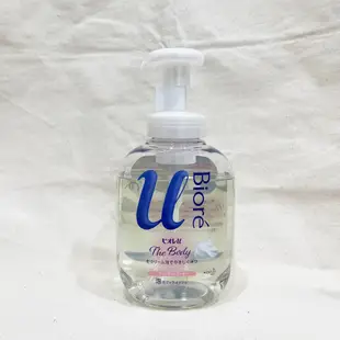 【全新】Biore蜜妮 高彈潤沐浴慕絲清新皂香（540ML）