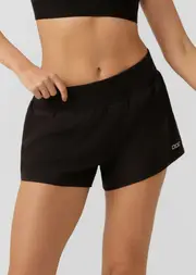[Lorna Jane] Amy Stretch & Stride Pocket Run Shorts in Black, Size - Medium M Black