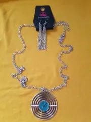 Paparazzi Jewelry Necklace and Earrings