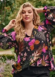 Taking Shape $139.99 Natural Secret Garden Floral Butterfly Top 18