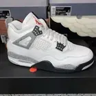 DS Jordan Retro 4 OG White Cement (2025) Mens Size 9.5