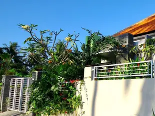 沙巴之家飯店Saba House - 3BR - close to Keramas Surfing Beach