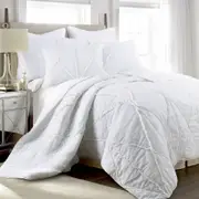 Bobby Coverlet Set Super King, Front/Back: 100% cotton, Prewashed. Filling 120GSM Polyester - White