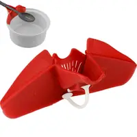 在飛比找momo購物網優惠-【Premier】附濾嘴鏟匙收納架 紅(湯勺架 鍋鏟架 廚具