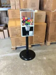 GV20 50mm Toy Capsule / 45mm Bouncy Ball Machine + Stand + 100 Free Stock - NEW