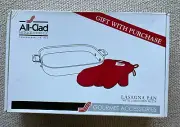 NIB All-Clad Gourmet Accessories Lasagna Pan with 2 Red Oven Mitts